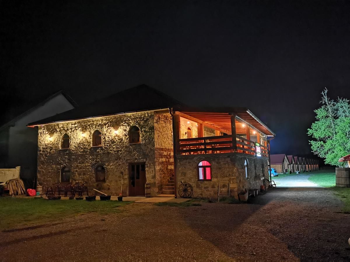 Отель Eko Katun ROSI - Old Tower Gusinje-13