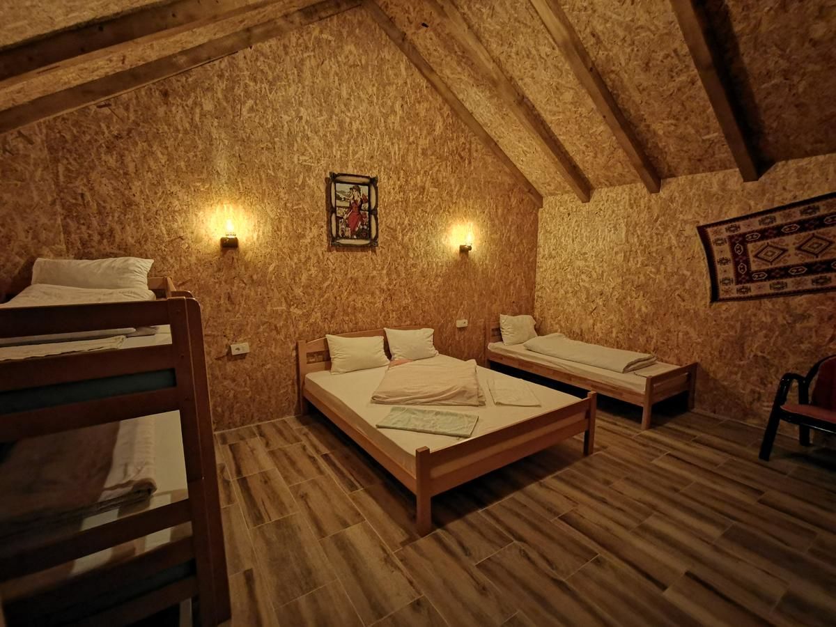 Отель Eko Katun ROSI - Old Tower Gusinje